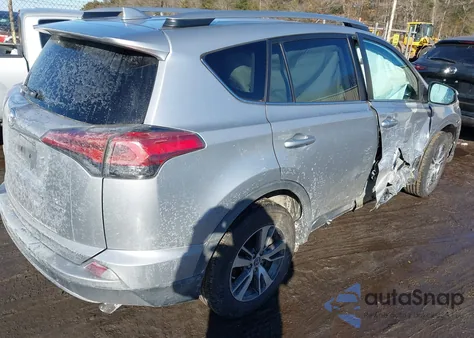 2018 Toyota Rav4 Xle z USA, uszkodzony, nr VIN 2T3RFREV5JW717389
